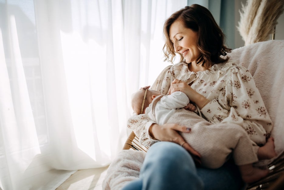 The Dance of Breastfeeding, Bonding and Sensory Stimulation